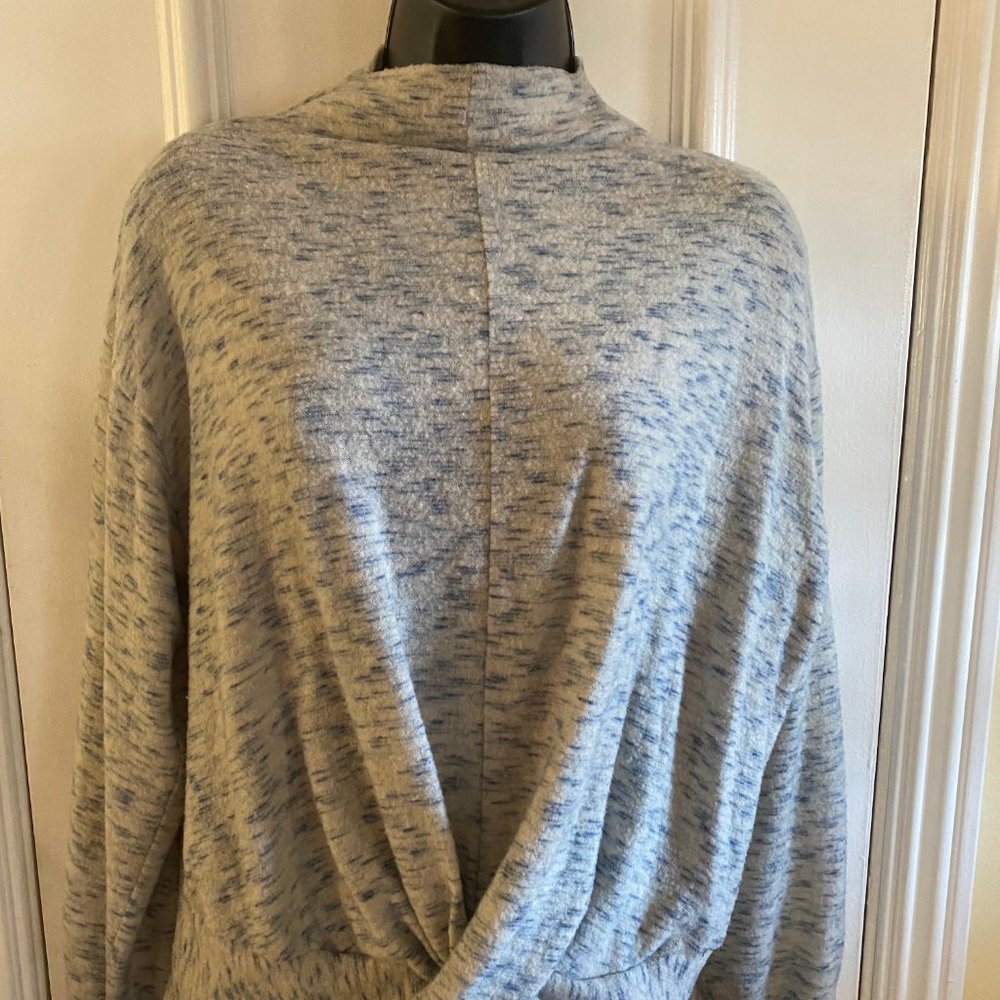 Lush Brand - Pullover Sweater  Grey/Blue - Size S
